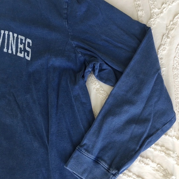Vineyard Vines Men's Blue Long Sleeve Shirt - Picture 4 of 7